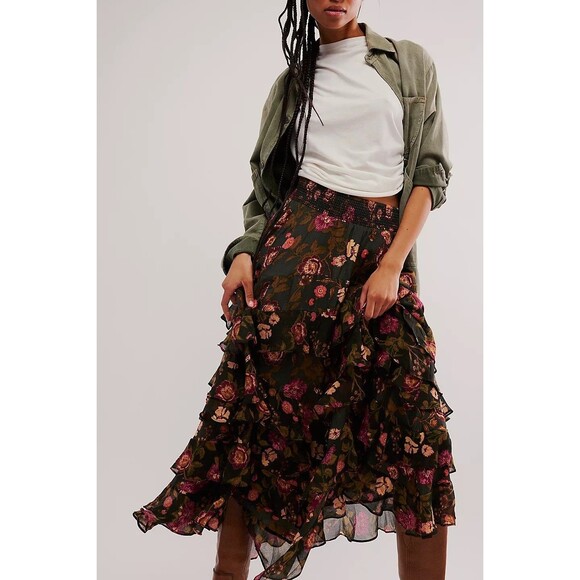 Free People Lolita Maxi Skirt Floral Printed Smocked Tiered Vintage L New 283181 - Picture 1 of 8